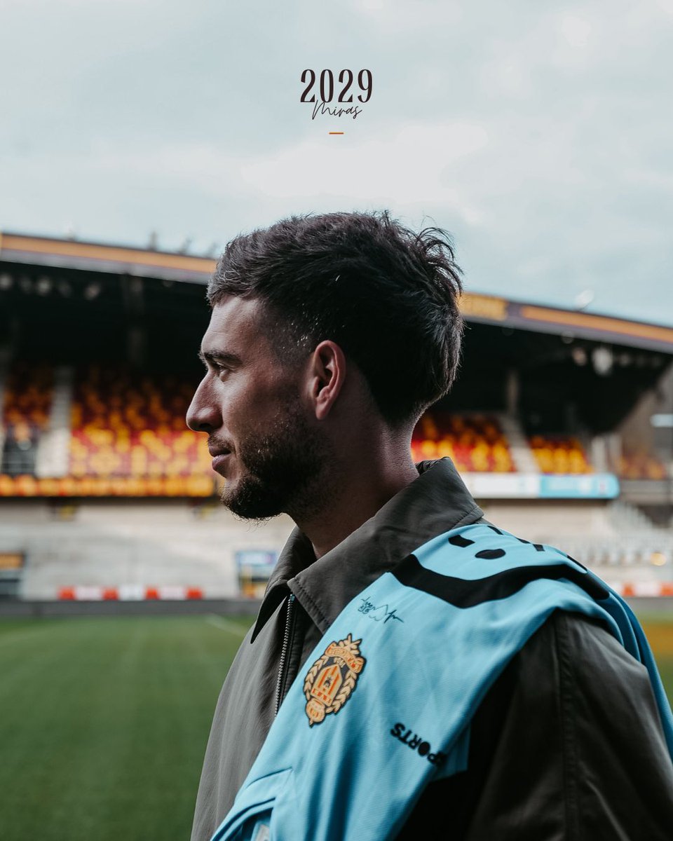 kvmechelen's tweet photo. Nacho Miras tekent een nieuw contract tot 2029. 

Estar aquí para quedarse. Hier om te blijven. 🇪🇸

🔗 https://t.co/eyAdBpyaAr https://t.co/kdVWizhCfL