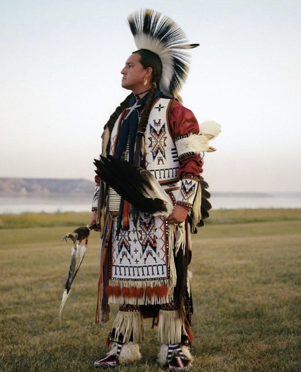 𝐖𝐞 𝐧𝐞𝐞𝐝 𝟏,𝟎𝟎𝟎 𝐡𝐞𝐥𝐥𝐨'𝐬 𝐟𝐫𝐨𝐦 native forever 𝐋𝐨𝐯𝐞𝐫𝐬.🦉❤️