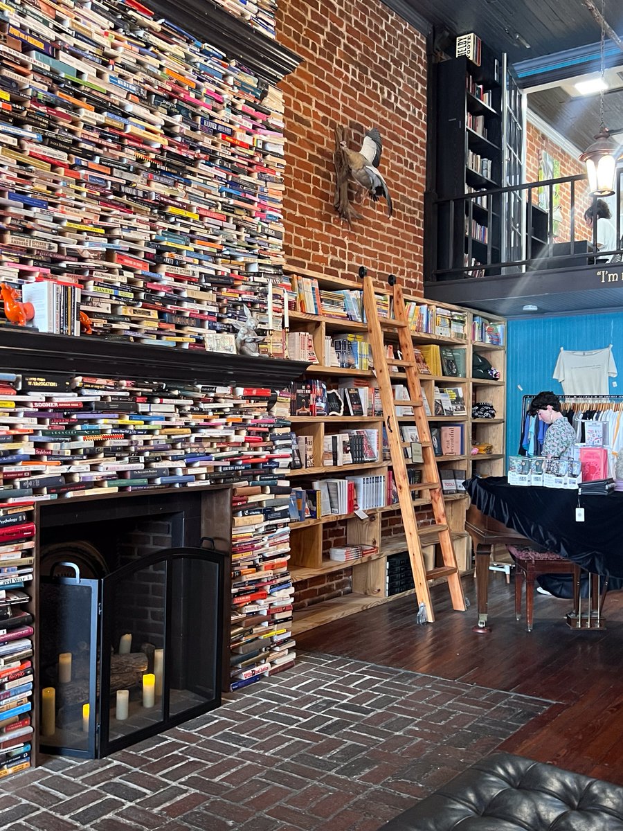 Cheers to 5 years of The Painted Porch Book Shop! 📚💛 We’re proud to have this gem in Bastrop County. Here’s to supporting small, local, &amp; stories that bring us together. 🫶

🔗: bit.ly/3DfCo1q
#ExploreBastropCounty