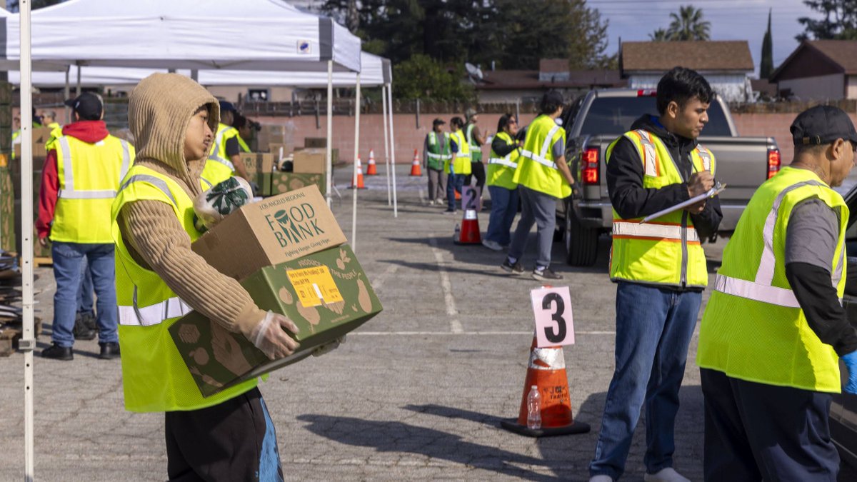 LA Regional Food Bank tweet media