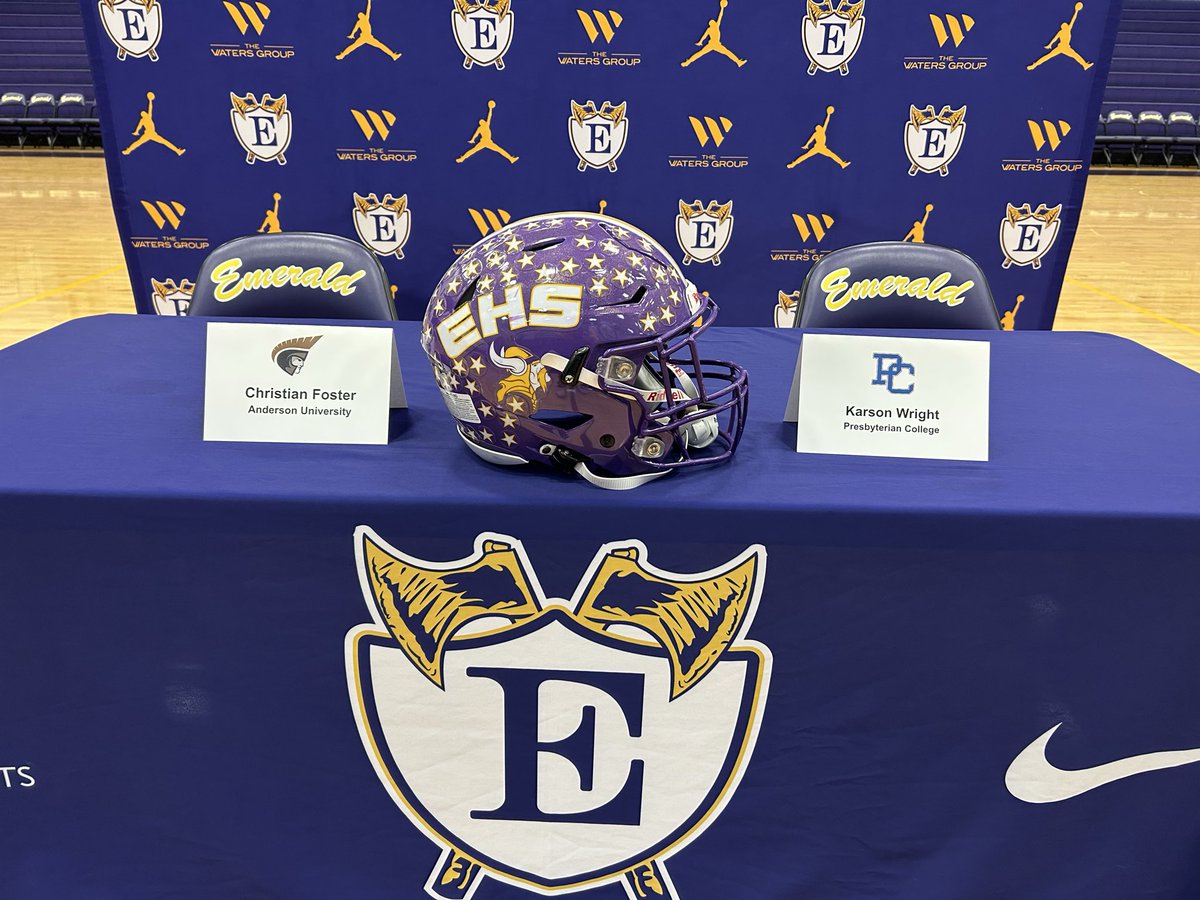 Emerald Vikings Football tweet media