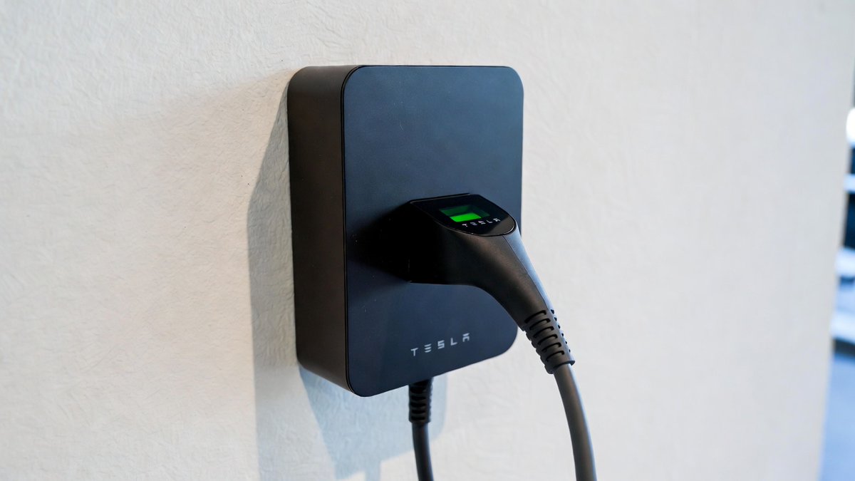 Tesla-mag.com tweet media