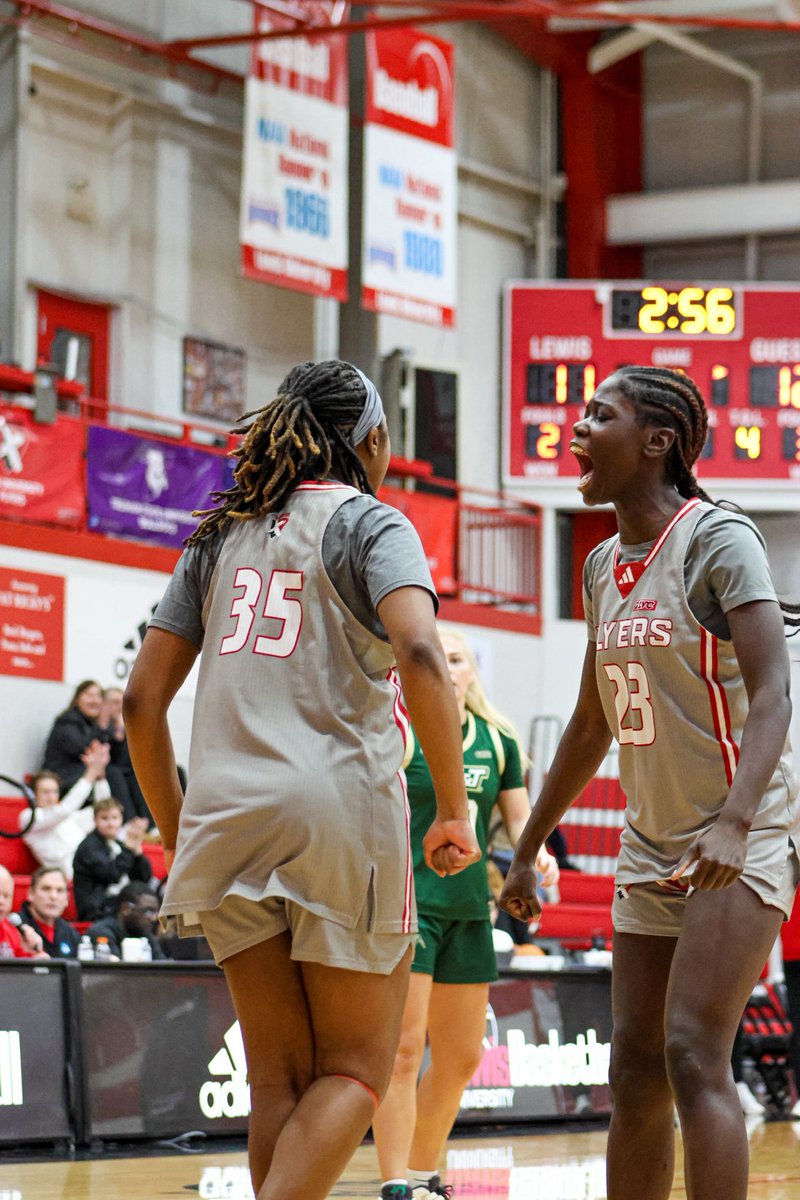 Lewis Women’s Basketball 🏀🔴⚪️ tweet media