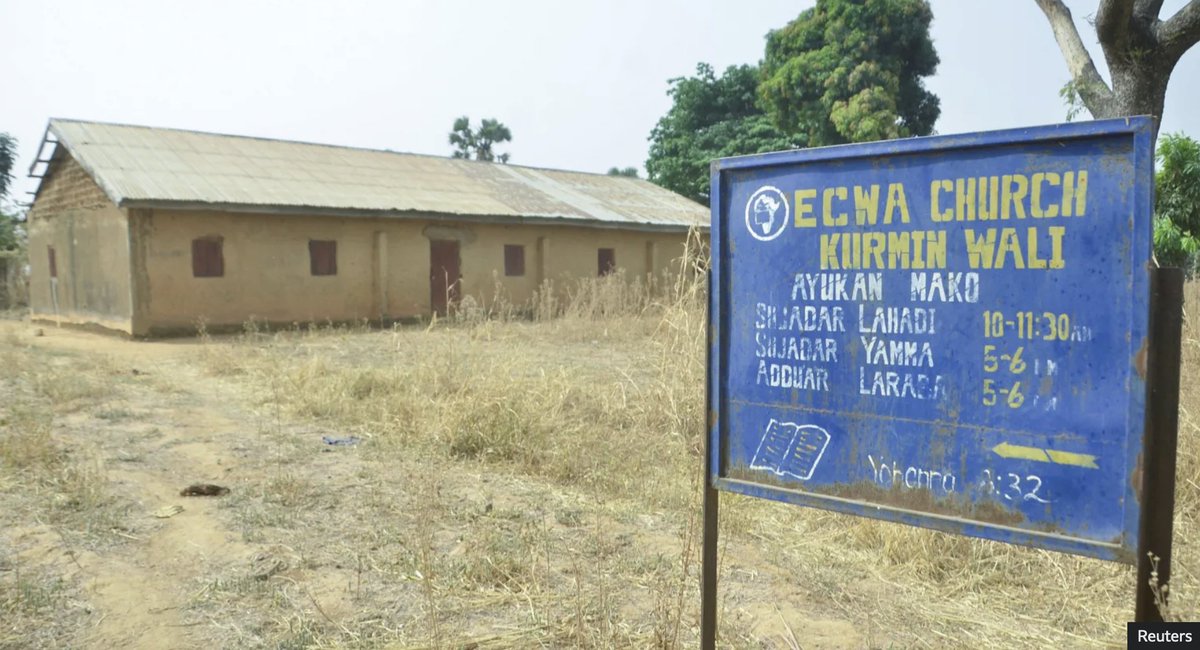 🇳🇬 In Kaduna, Nigeria churches: Gunmen abducted 177 worshippers from three churches last month. 

Police say 80 have returned home, but the Christian Association of Nigeria says 166 are still missing. 

Kidnappings for ransom continue to terrorize northern Nigeria.