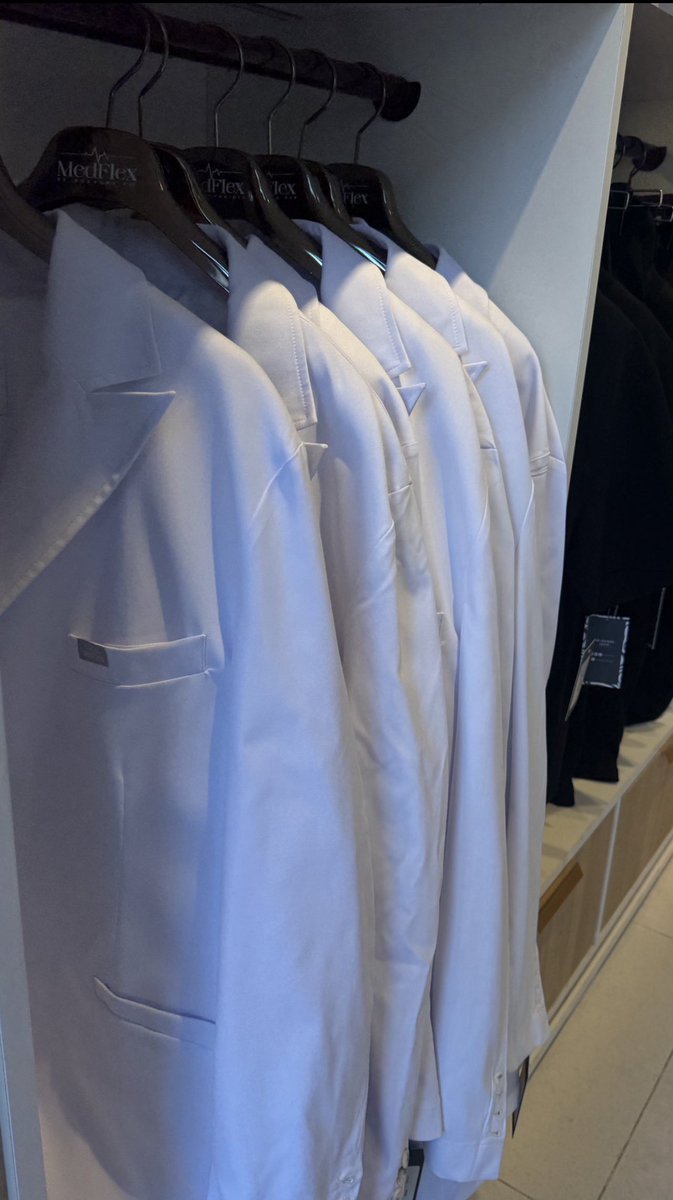 عـامر العنزي tweet media