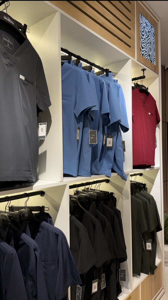 عـامر العنزي tweet media