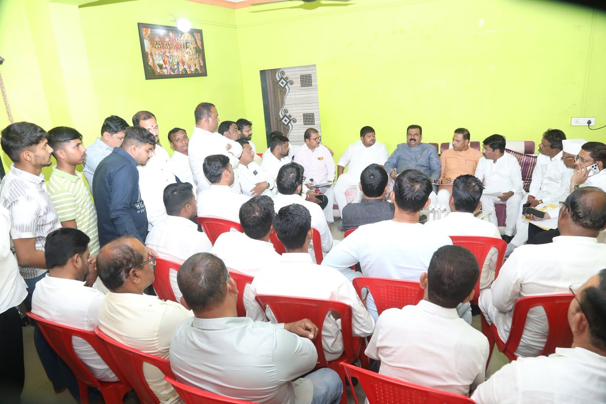 KapilPatil_'s tweet image. आगामी जिल्हा परिषद–पंचायत समिती निवडणुकांच्या पार्श्वभूमीवर भिवंडी तालुक्यात गटनिहाय आढावा दौऱ्याला सुरुवात. कार्यकर्त्यांशी संवाद साधत संघटनात्मक तयारीला गती.

#जिल्हापरिषद #ZPElection #पंचायतसमिती #गटनिहायआढावा #भिवंडी