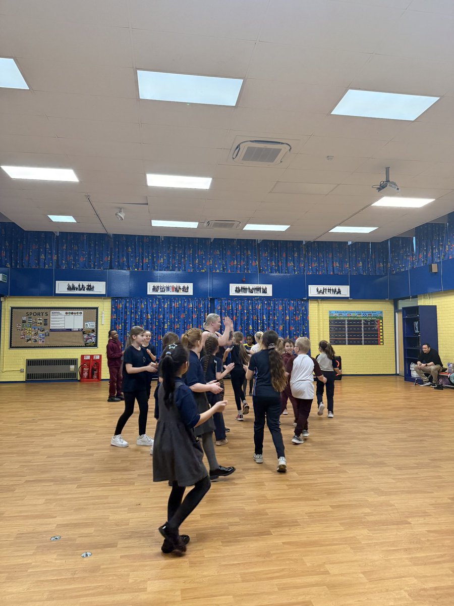 Miss Cohen tweet media