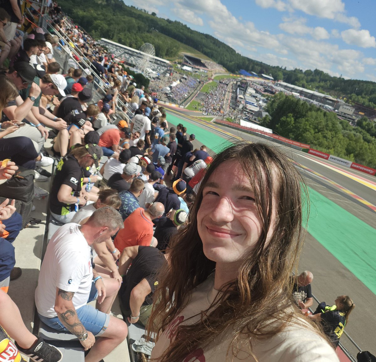 MaybeEmmy's tweet photo. I love being a woman who loves motorsports 💜 https://t.co/6kbemuwIcK