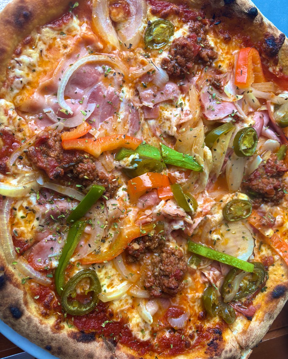 Lynn Fradders tweet media