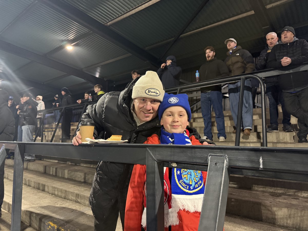 thesilkmen's tweet image. 📸 | SILKMEN FAN CAM: KIDDERMINSTER HARRIERS (H)

💙 Over 2,700 Silkmen supporters braved the cold conditions on Tuesday night at the Leasing.com Stadium, which was made more than worth their while as they witnessed a whitewash against Kidderminster Harriers!

👏