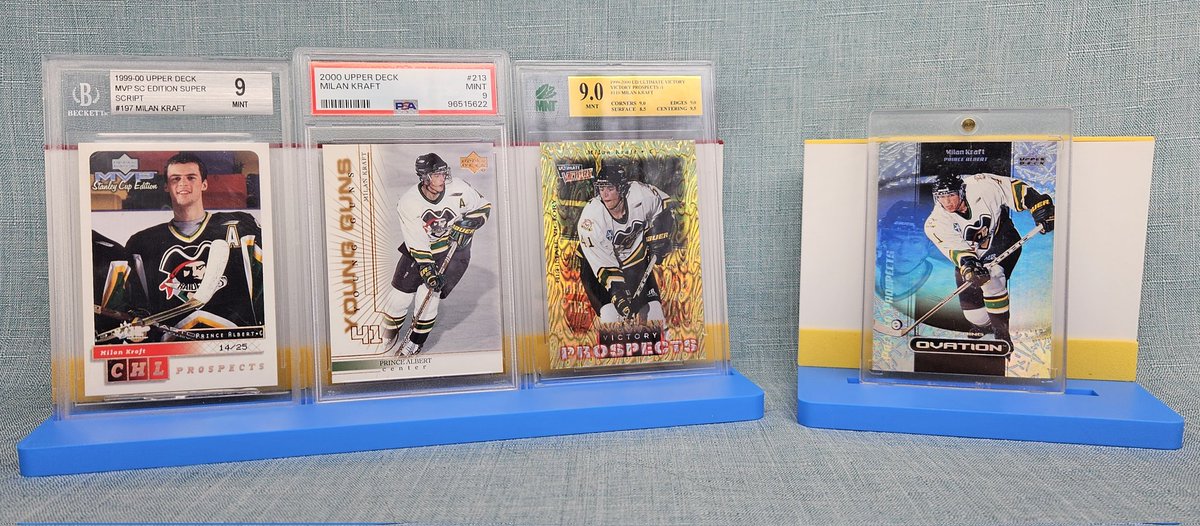 OTB_Cards's tweet photo. Introducing Off the Boards card displays!

A few tweaks need to be made still but getting ready to order more materials and looking for input and suggestions!

10" model can display up to 3 graded cards. 

5" model displays a single graded card (or one touch as shown). https://t.co/ZFYGK5CMBa
