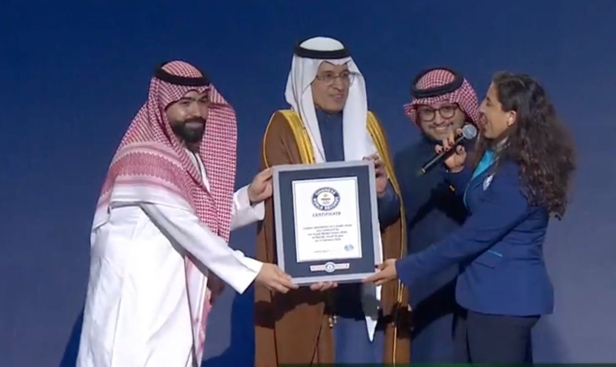 المنتدى السعودي للإعلام tweet media