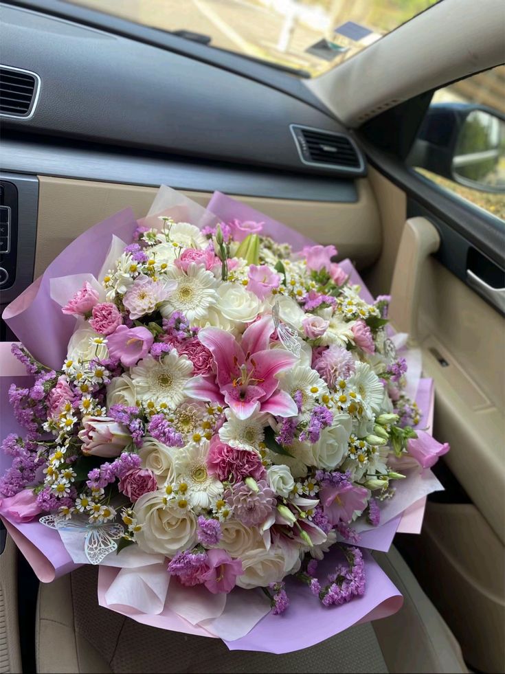 bloomifyyy's tweet image. 