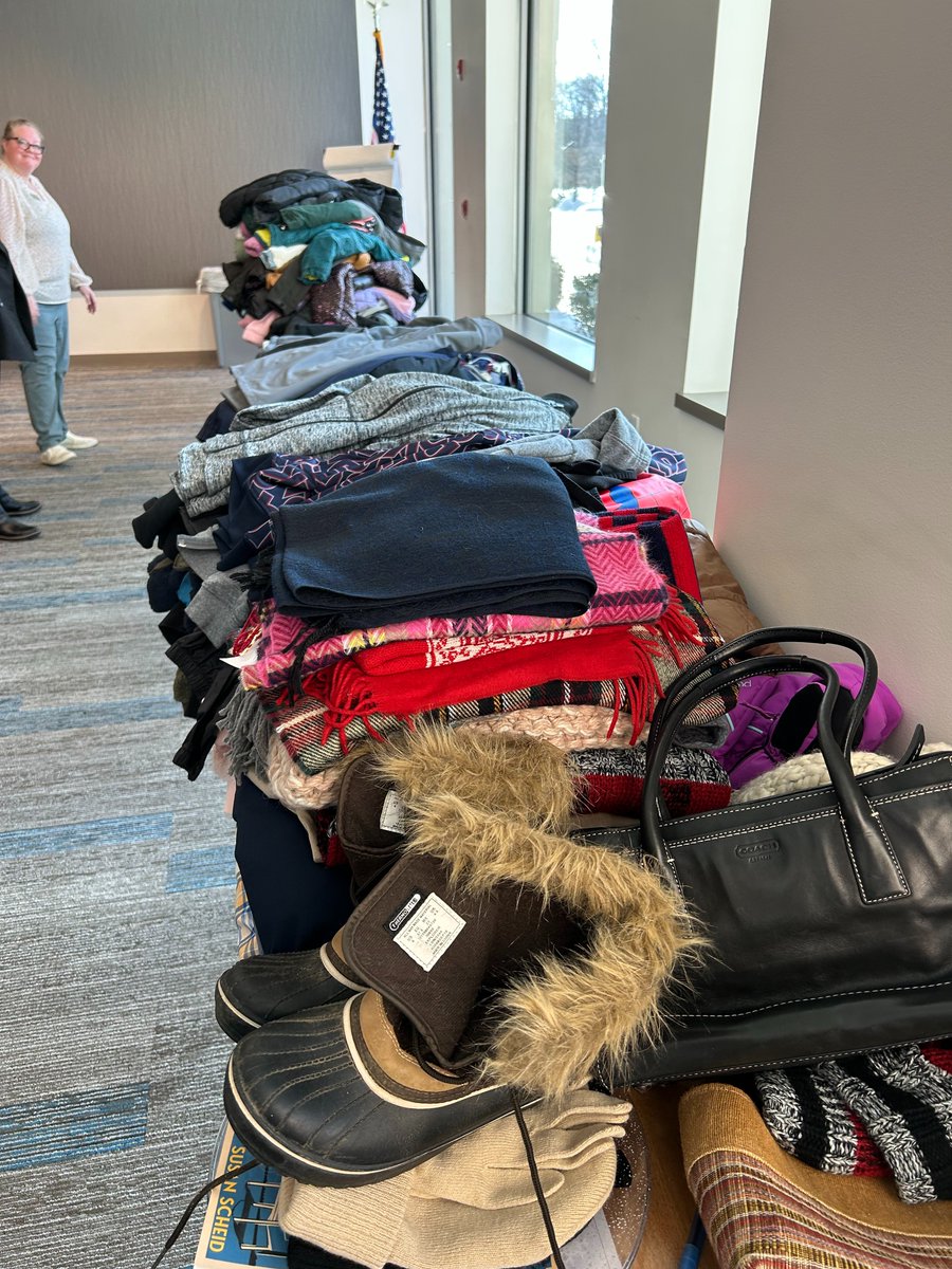 Apple Federal Credit Union tweet media