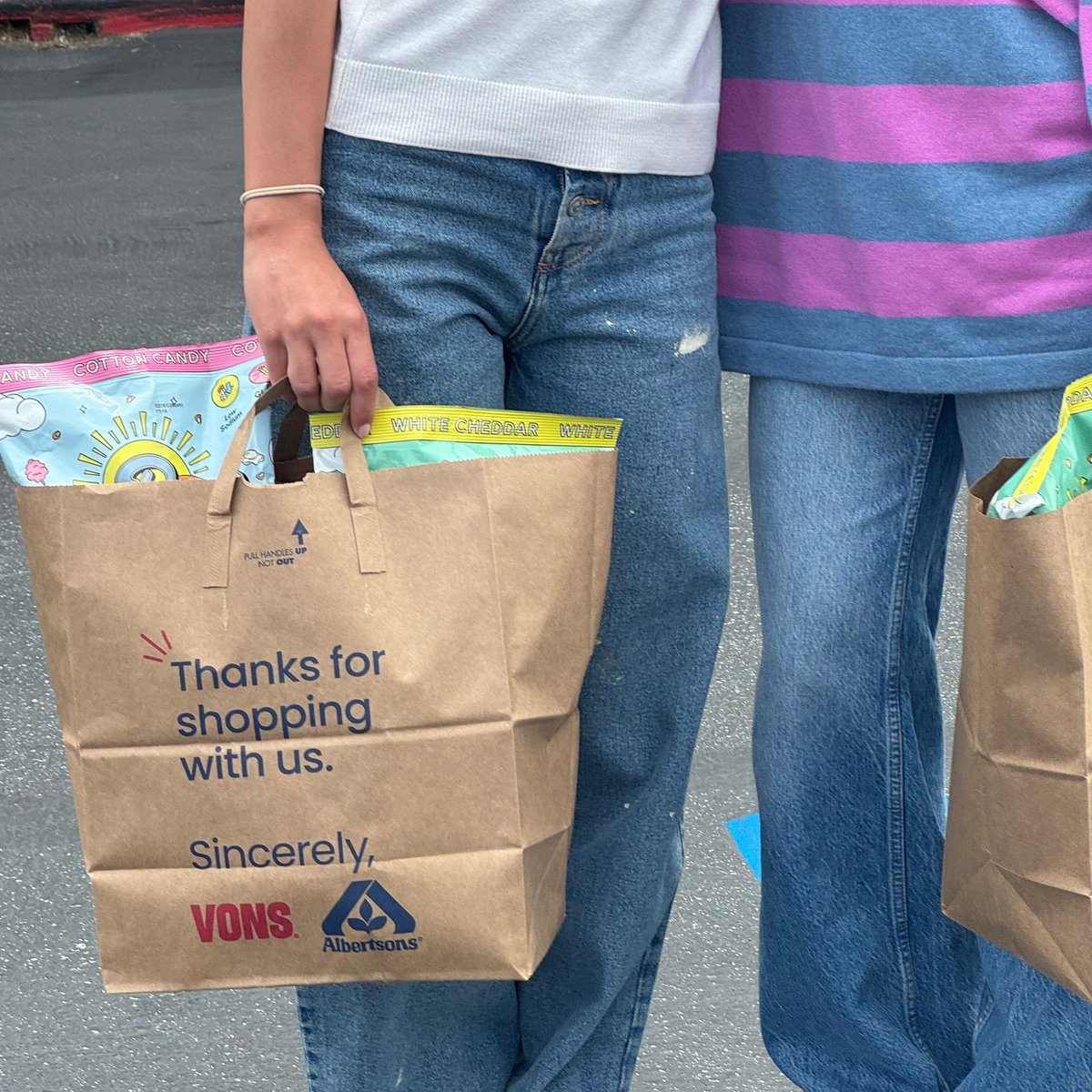 Be Happy Snacks tweet media