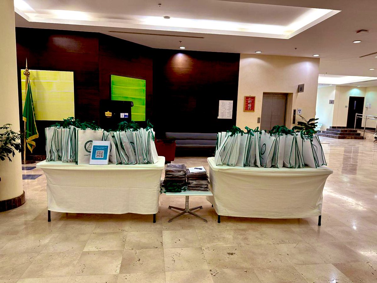 كلية التمريض tweet media