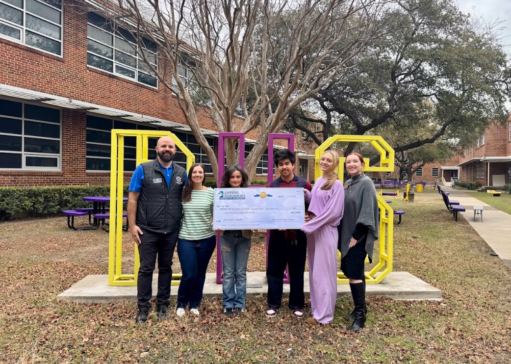 Laura Bellone Johnson tweet media