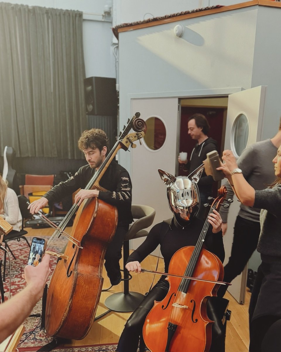 Galantis tweet media