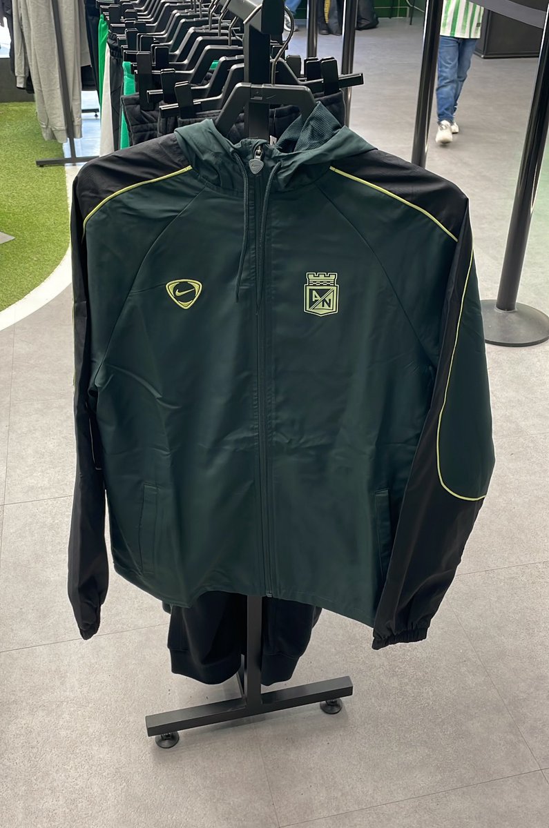 QUE HPTA PRENDA SACARON!