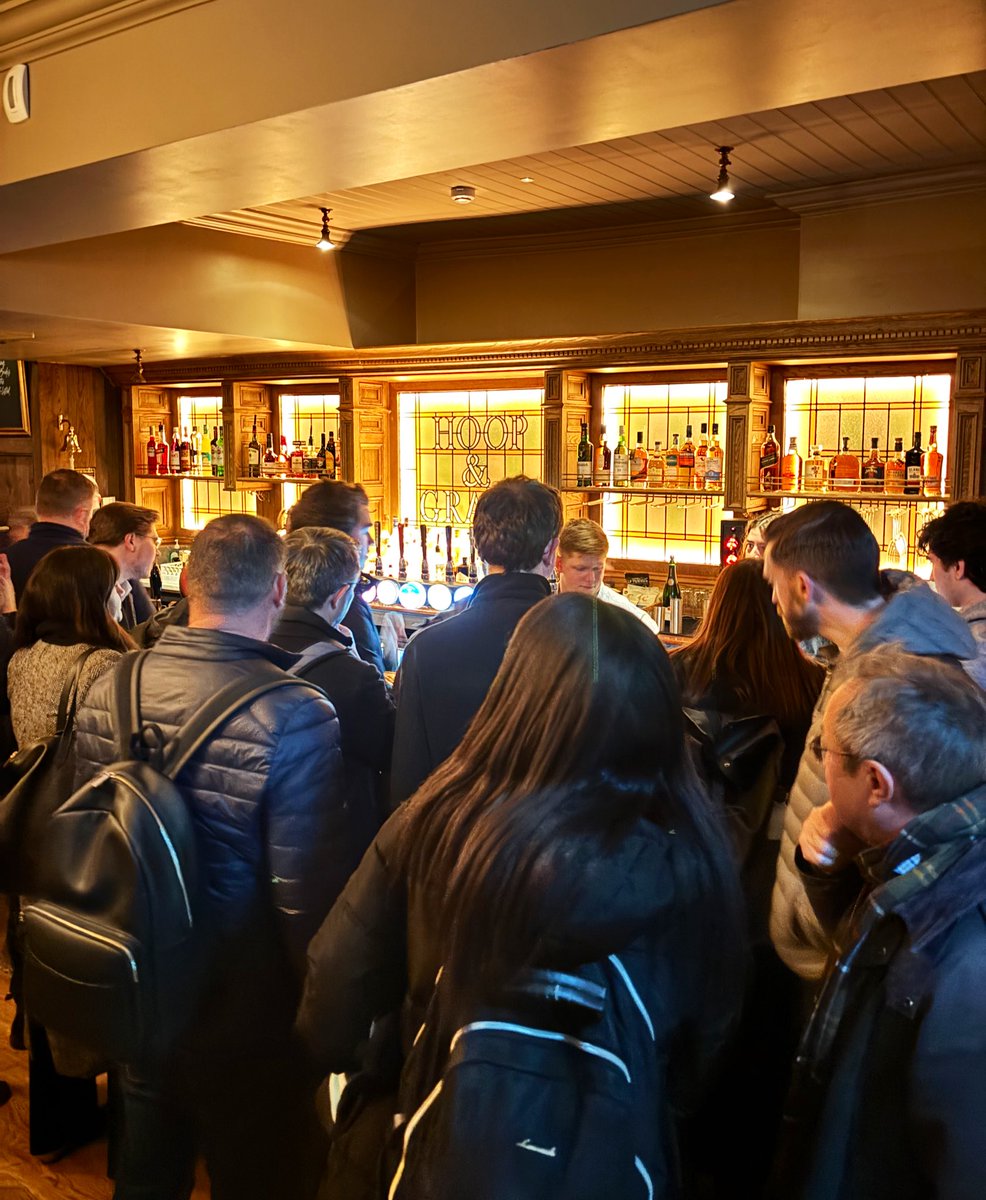 London Pub Map tweet media