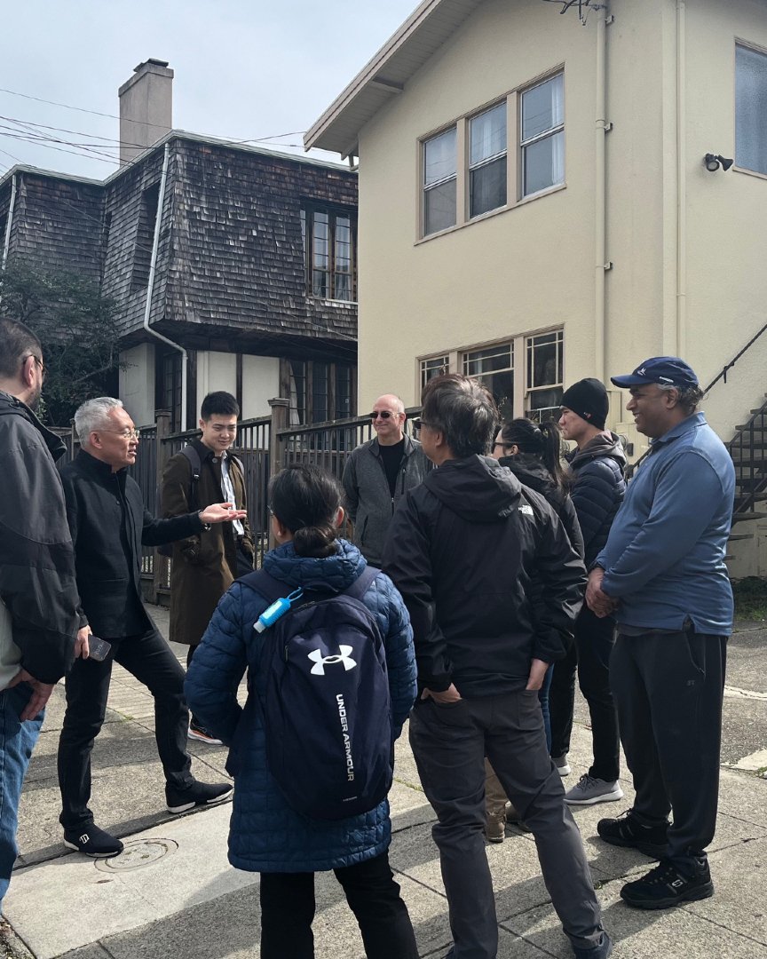 collabz_inc's tweet photo. Behind every #CollabZ run property are residents who care. In fact, our properties, run by #CommunityPros, outperform benchmarks. Our occupancy rates are above the industry average. Operational excellence drives predictable growth. #wednesdaymotivation #TechForGood #PropTech https://t.co/5v0utIc7hR