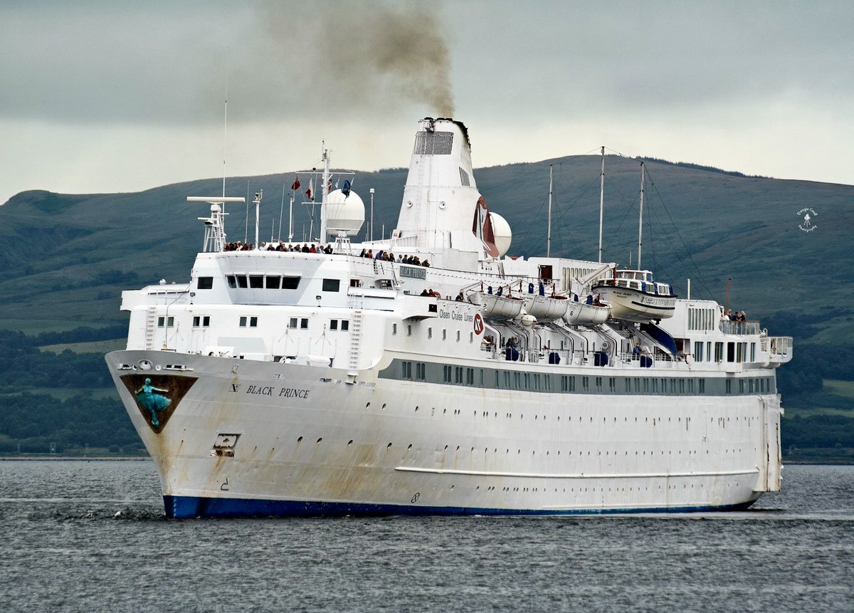 DougieCoullPix's tweet photo. Few more from 2005 😊

#photography #shipping #maritime #greenock #riverclyde #shieldhall https://t.co/miCRqW3opO