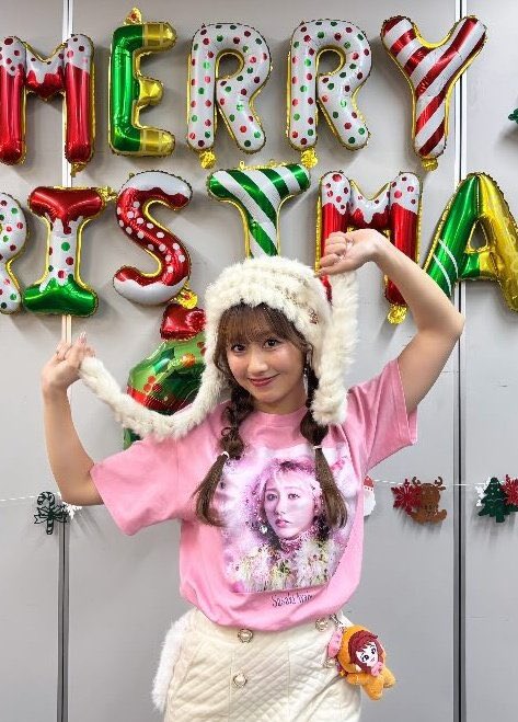 夜勤の仮眠中「あーちゃん🩷が俺の隣に座って俺の手をツンツンしながら