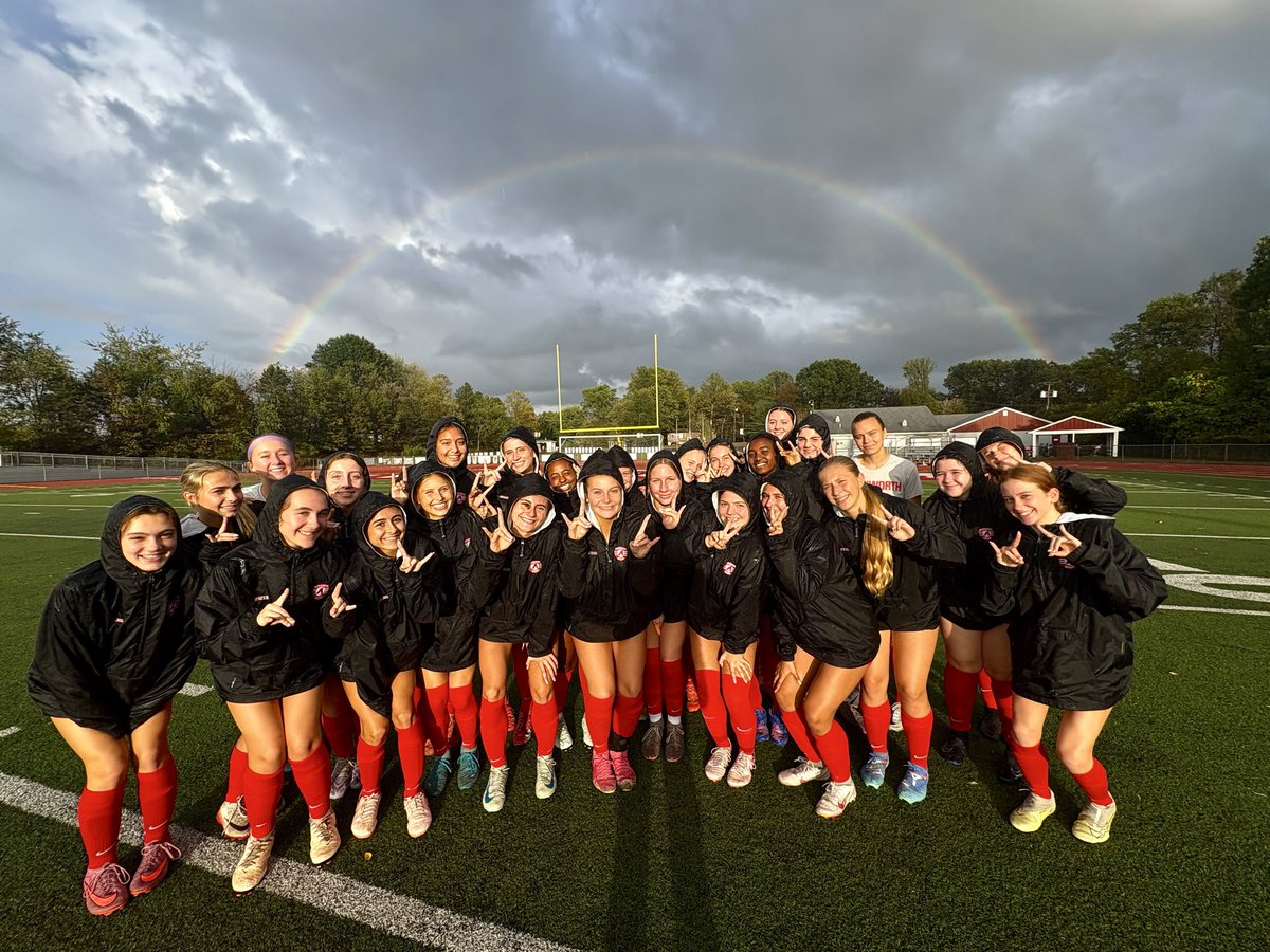Avonworth Girls Soccer tweet media