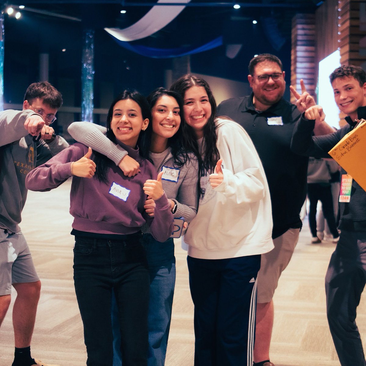 TexasBaptists's tweet photo. These students are on fire for Jesus! 🔥
We are so grateful for how God is moving in the hearts of students across Texas Baptists churches. Join us in continuing to pray for the next generation!
--
#GreatCommandment #GreatCommission #DNOW2026 #TexasBaptists #MoreTogether https://t.co/rdtA965ymb