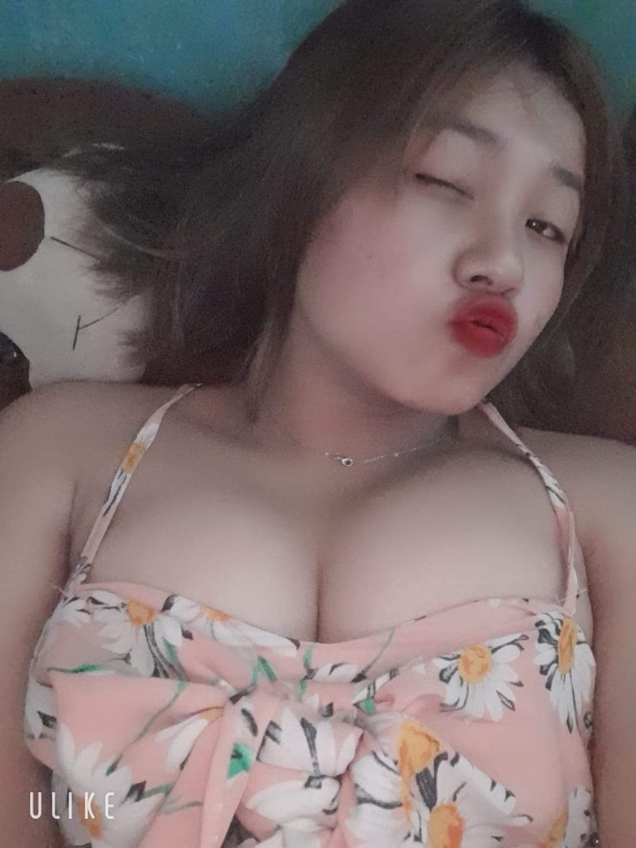 Như Dâm đãng 🥵 + chó cái là em tweet media