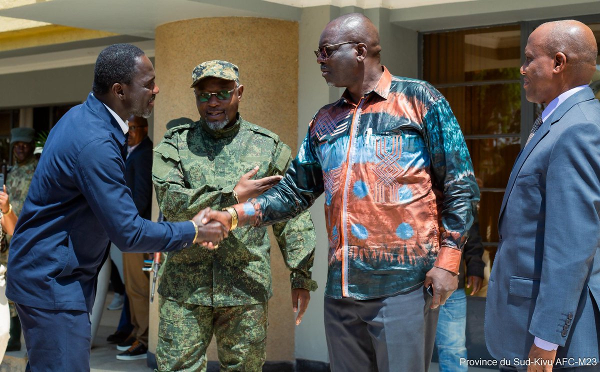 Kivuinfo24's tweet image. DRC 🇨🇩 📍 #Bukavu | The World Food Programme (WFP), a UN agency, paid a courtesy visit to South Kivu Governor Patrick Busu bwa Ngwi at his office.
Ollo Sib, WFP Deputy Country Representative in charge of operations, discussed humanitarian response efforts amid the ongoing crisis.