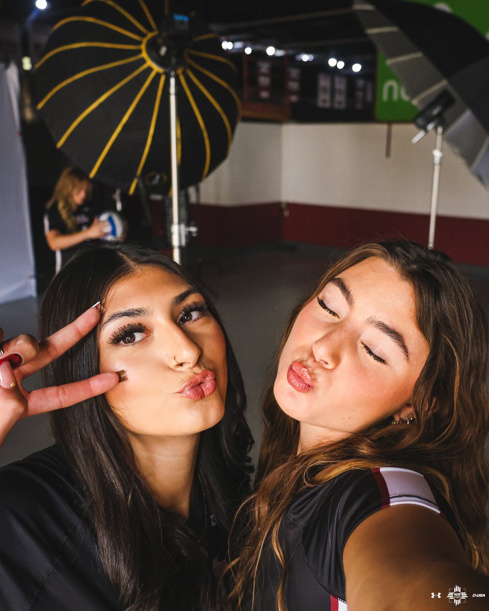 NM State Volleyball tweet media