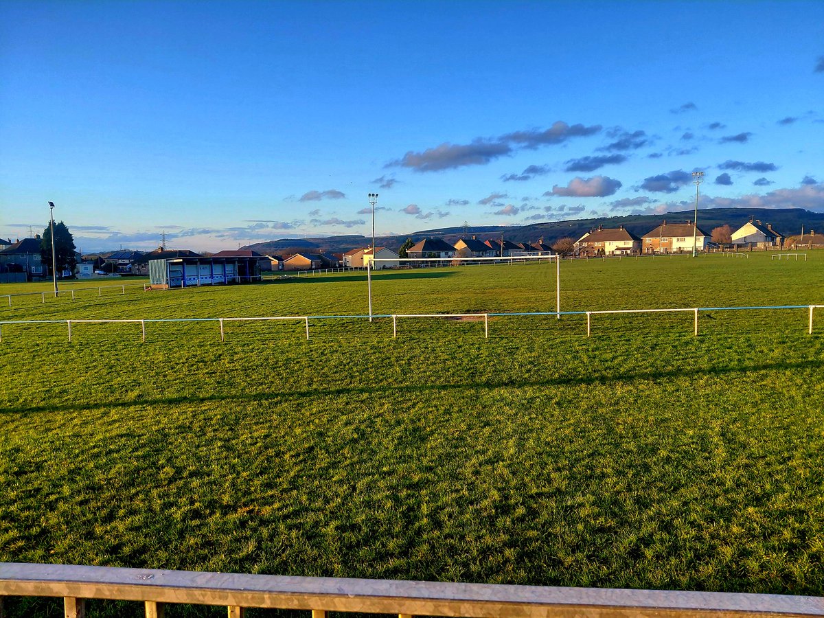 Faye Davies tweet media