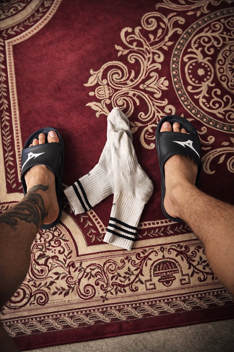 Filho do Zayn tweet media