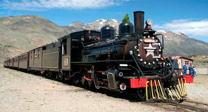 Nunca más. La mítica Trochita, el tren turístico de Chubut, será desguazada, se informó de manera oficial. Será retirada y le sacarán piezas (como la caldera) para sostener el servicio de tren durante el invierno. La Nación ya no destina fondos para los trenes en las provincias.