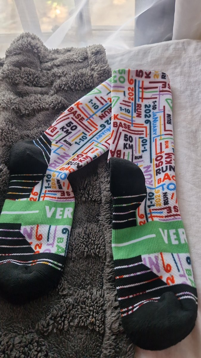 Nomvula_Skosan's tweet photo. "You are the greatest project you will ever work on " -@versussocks 
#RunningWithTumiSole #RunningWithSoleAC #FetchYourBody2026 #IPaintedMyRun #VersusSports #versusbacktobase https://t.co/1Zc0q17HDF