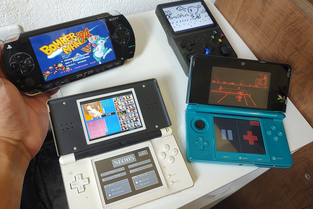 Viúvas Do Fliperama tweet media