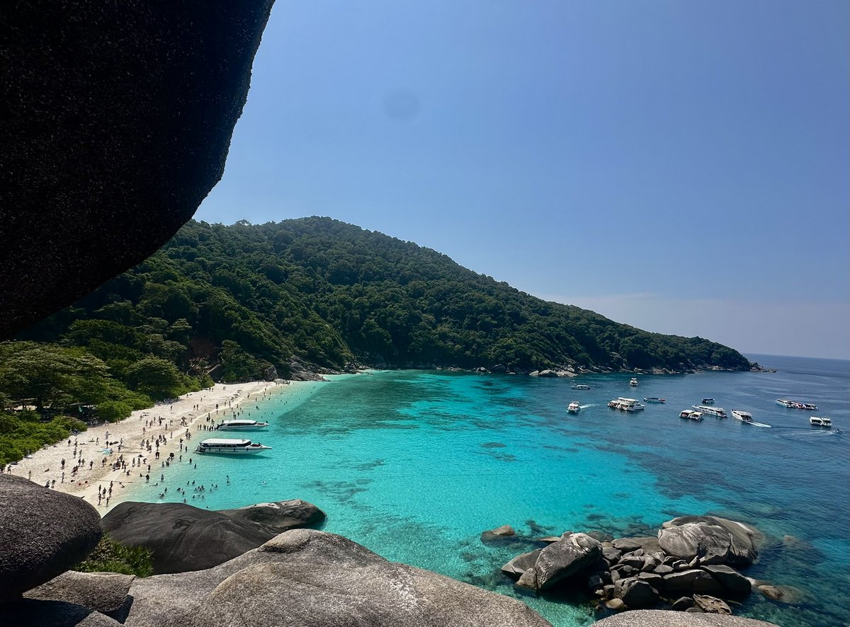 𝔸𝔹𝕂 tweet media