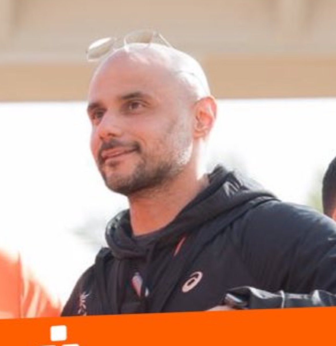 مشاركة جميلة لفريق #عدّائي_الزلفي RZ بـ
#ماراثون_الرياض 
#RiyadhMarathon

حيث تمثلت بــ 18عضواً ،وهذا تعزيز لحضوره في المحافل الرياضية.

مسار وطني يعزز الصحة وجودة الحياة ،ويجسّد مفهوم #الرياضة_للجميع ،ومحفزا للمجتمع للاهتمام بالصحة واللياقة

كل الشكر لسمو الأمير 
<a href="/KhaledAlwaleed/">خالد بن الوليد Khaled Alwaleed</a>