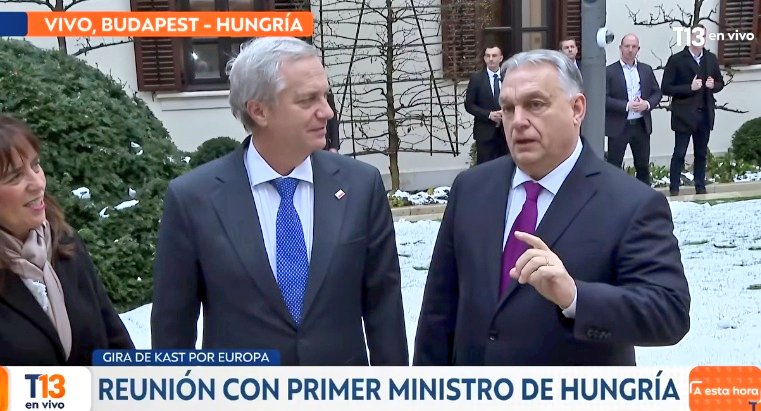 Kast te Cagó tweet media