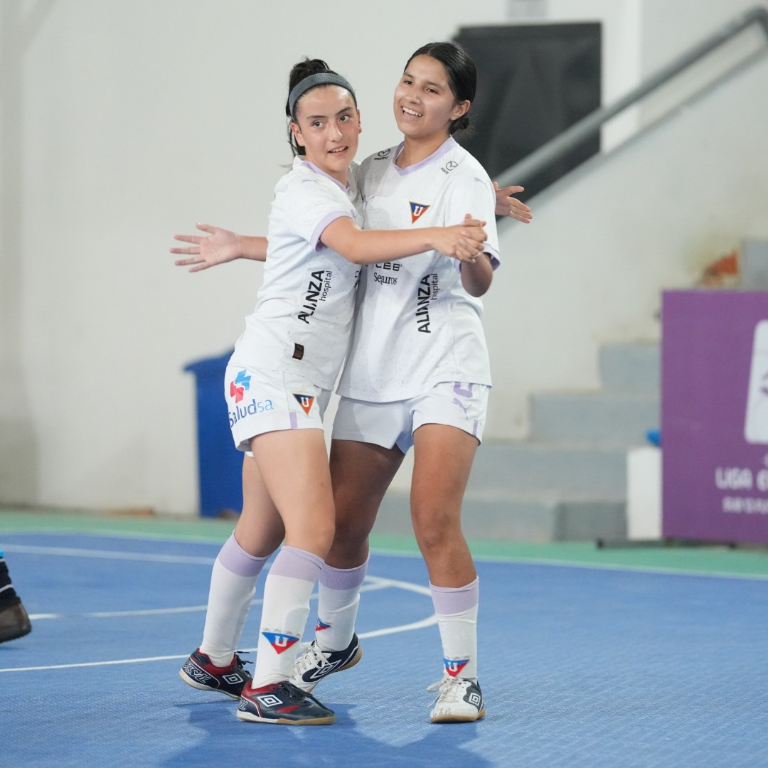 FEFecuador's tweet image. 🙌 Finalizó la fase de grupos de la @CONMEBOL Liga Evolución Sub 12 Futsal Femenino.

🔜 8 clubes buscarán el título en la fase final.