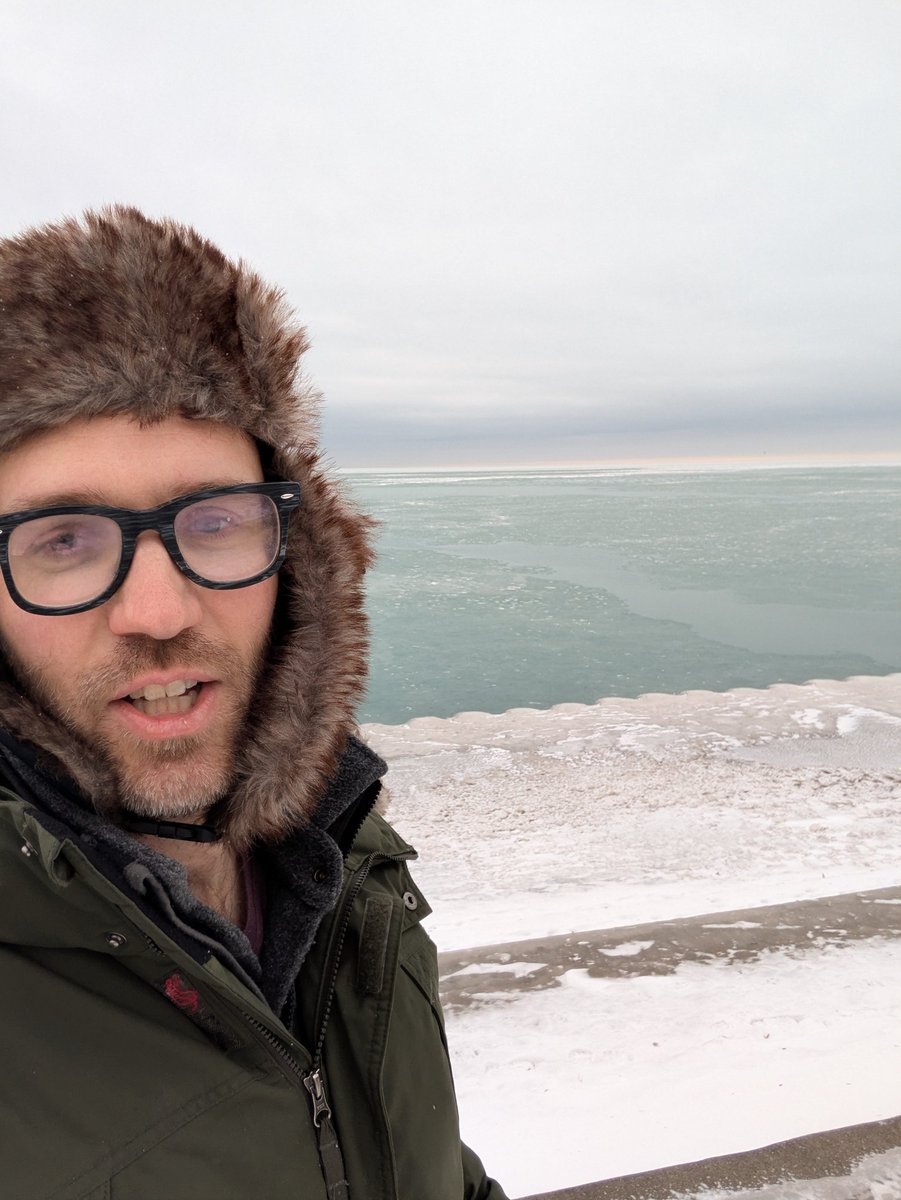 Taking a few days off this February including today to rest for the hopefully awesome new expansion and rotation.

Pic is of me on a nice Chicago day (today)

Stream will say cancelled in the description if I'm not showing up for work