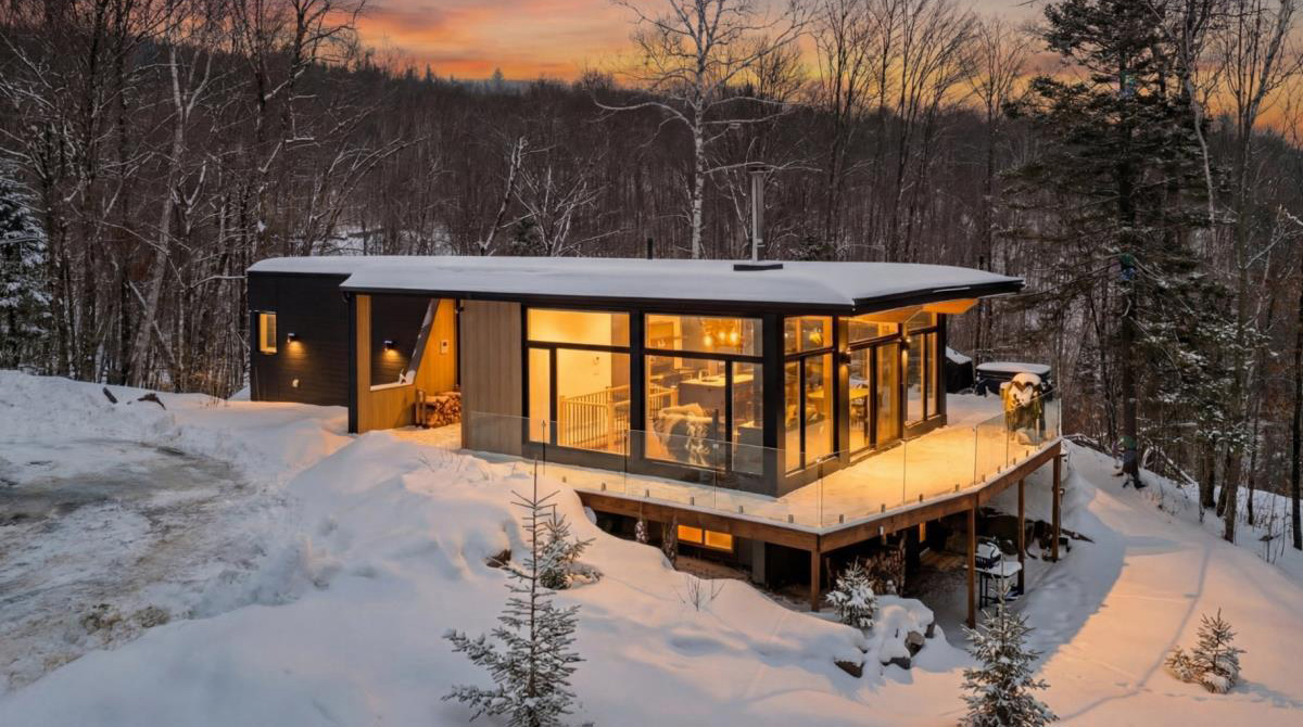 JoliJoliDesign's tweet photo. Magnifique chalet design à 5 minutes de la station de ski Mont-Tremblant

https://t.co/4rSnp9ATqJ https://t.co/gEXeIvjmSY
