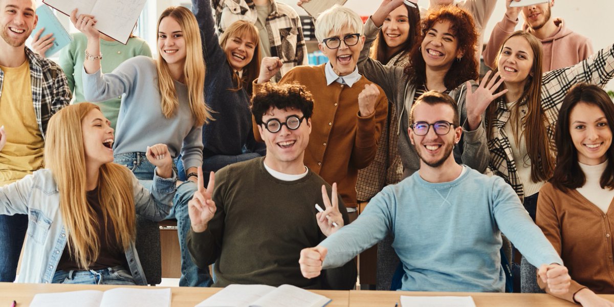 Budget Challenge tweet media