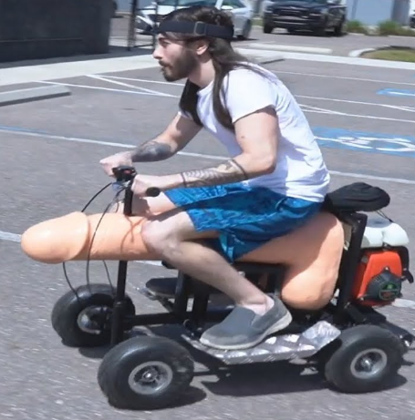 Code 003 tweet media