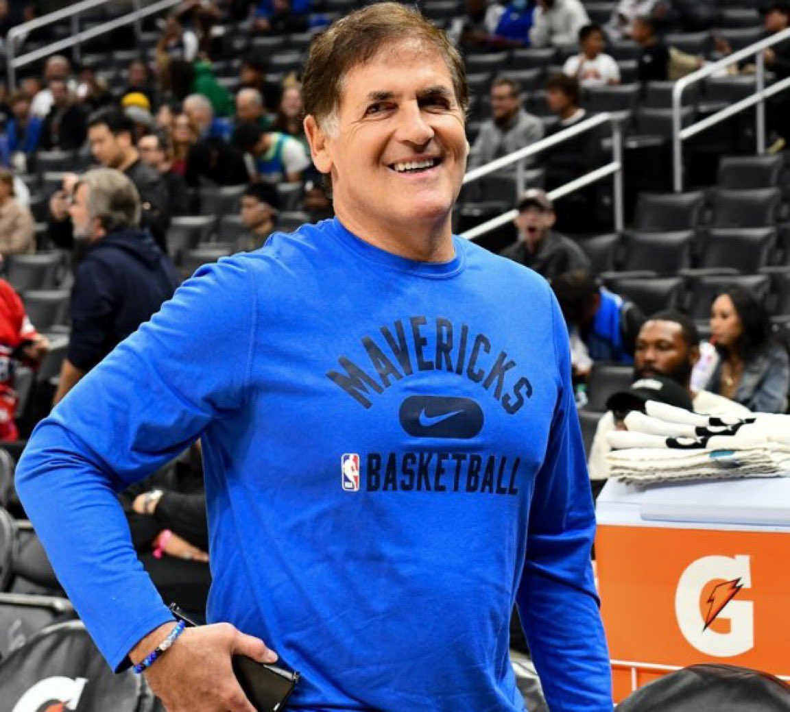 Mark Cuban, Mavericks-Wizards takası hakkında:

“Bayıldım. Harika oyuncuları kaybetmek zor olsa da, bu bize takım kurma konusunda esneklik ve seçim özgürlüğü sağlıyor.”