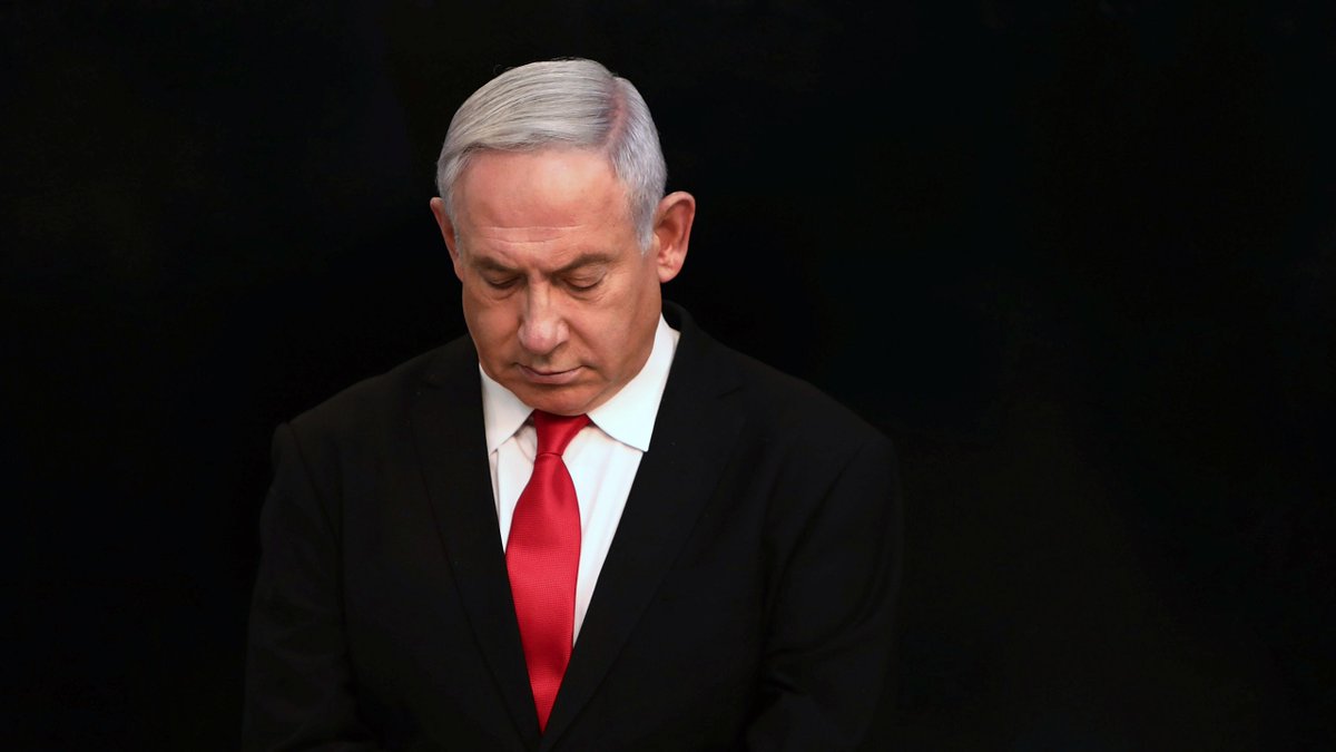 Netanyahu ha citado al Gabinete de Seguridad para mañana a las 16:00. Es muy inusual una citación a los ministros con tan poca anticipación, lo que indica que Netanyahu cree que la amenaza al país se agrava.
🇮🇱🇺🇸🇮🇷  |  #Israel #Iran
- De cualquier forma, aunque EEUU se ha