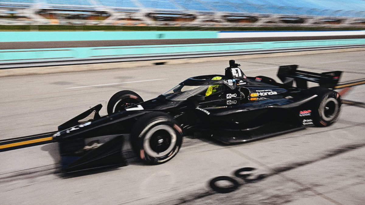 IndyCar's tweet photo. Oval milestone ✅

@MickSchumacher completed his first INDYCAR test on an oval today in Miami. https://t.co/pZ6Jy6dXA1