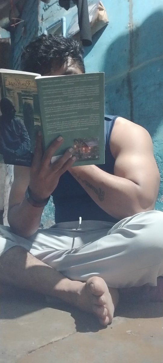 I don't hv tv IN my zopdi.. Whenever I feel alone I read Books 😍😍😍